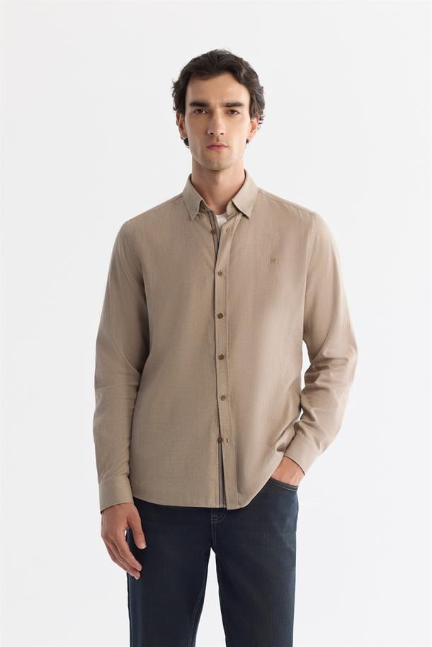 Bej Düğmeli Yaka %100 Pamuk Desenli Gömlek