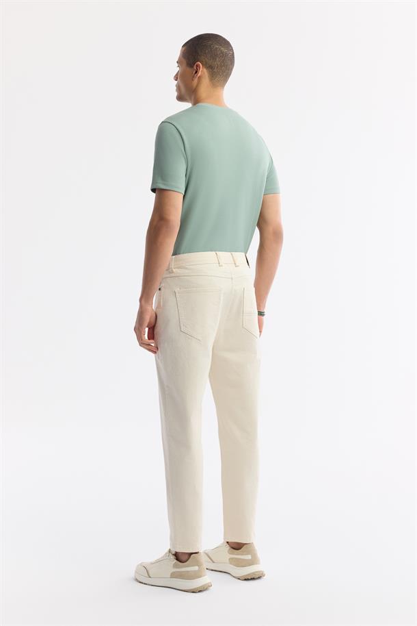 Bej Klasik Bel Pamuklu Düz Yıkamalı Jean Pantolon