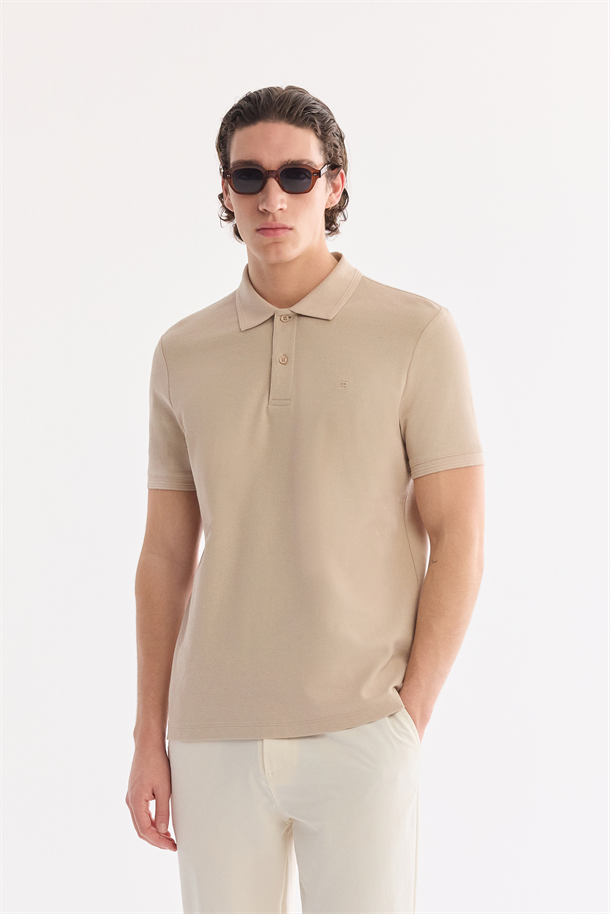 Bej Kıvrılmaz Polo Yaka %100 Pamuk Basic T-Shirt