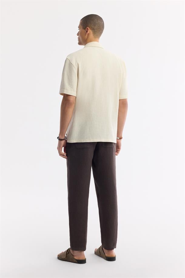 Bej Apaj Yaka Keten Karışımlı Kısa Kol Gömlek