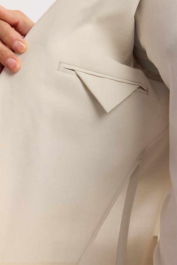 Bej Mono Yaka Hafif Soft Touch Blazer Ceket