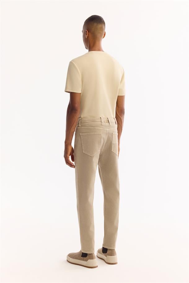 Bej Klasik Bel Pamuklu Parça Boya Yıkamalı Jean Pantolon