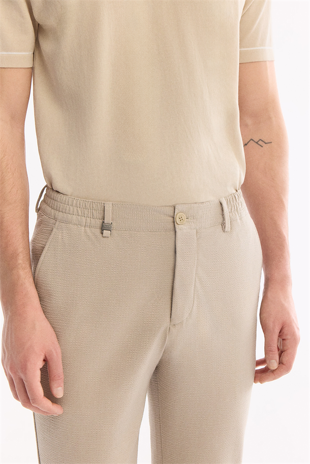 Bej Beli Lastikli Viskon Karışımlı Elastan Chino Pantolon
