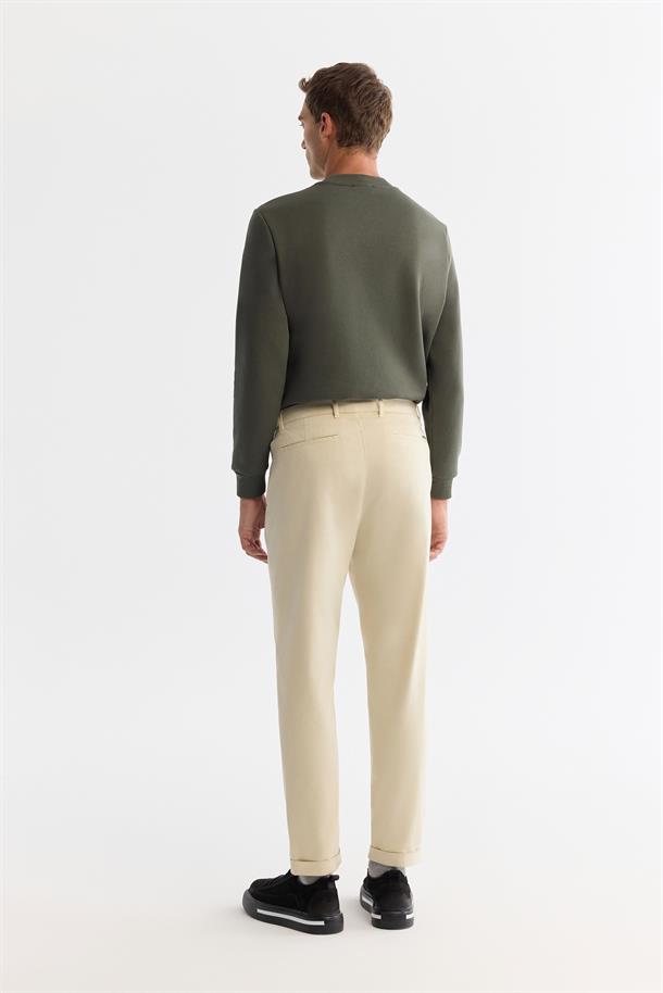 Bej Yanı Lastikli Yumuşak Tuşeli Duble Paça Pantolon