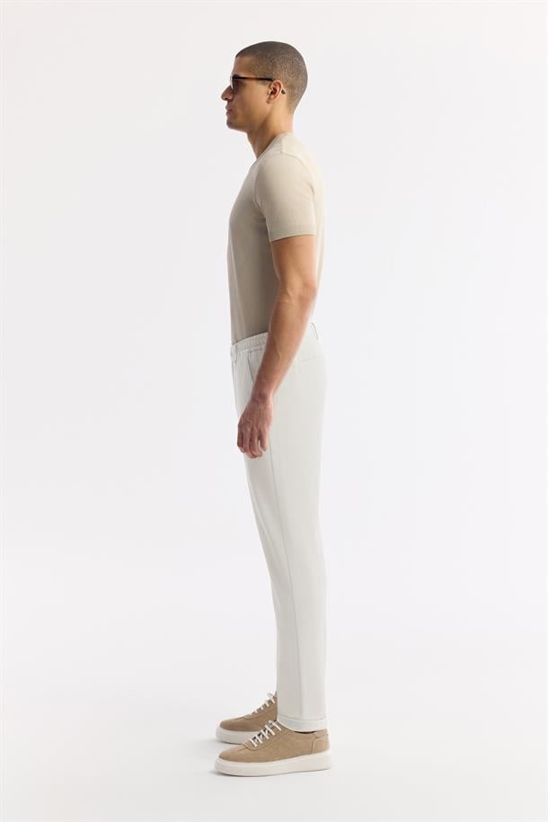 Beyaz Beli Lastikli Bi-Stretch Chino Pantolon