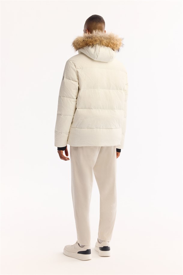 White Hooded 100% Down Water Repellent Windproof Puffer Jacket Resistant to -10°C