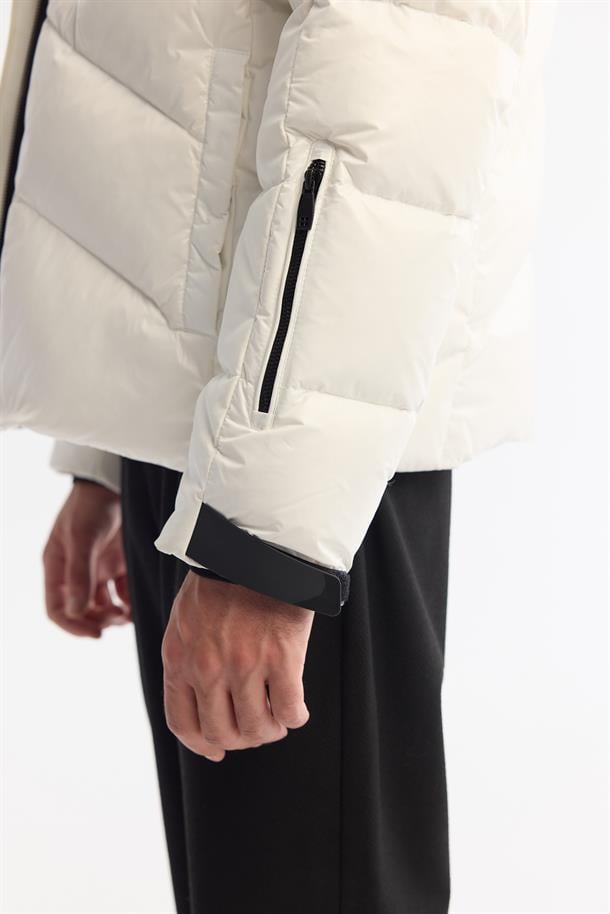 White Windproof Detachable Hooded Goose Down Jacket