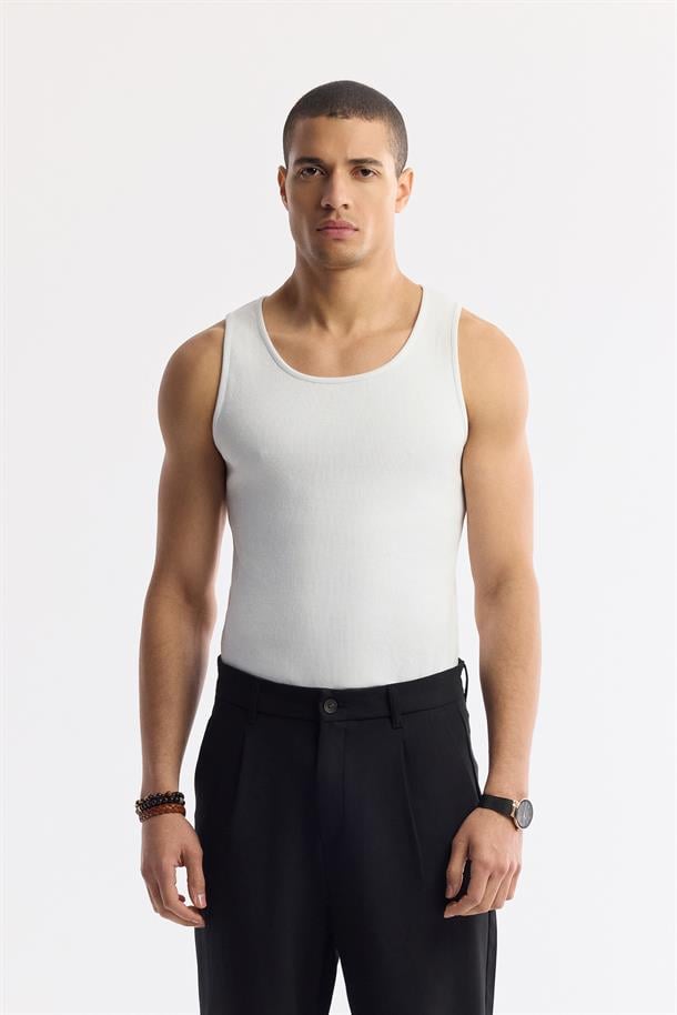 Beyaz U Yaka Basic Pamuklu Fitilli Atlet