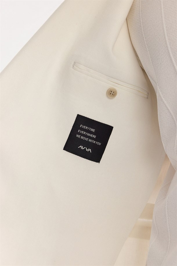 Beyaz Mono Yaka Keten Karışımlı Tek Düğme Ceket