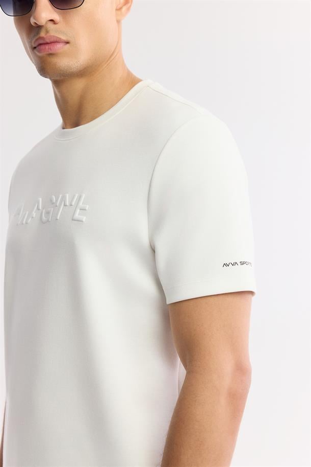 Beyaz Bisiklet Yaka Baskılı Basic T-Shirt