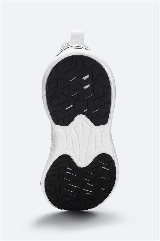 Beyaz Nefes Alan Hafif Sneaker Ayakkabı