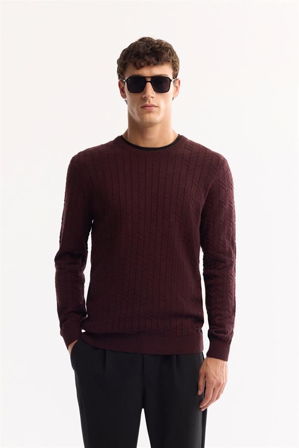 Bordo Bisiklet Yaka %100 Akrilik Dokulu Triko Kazak