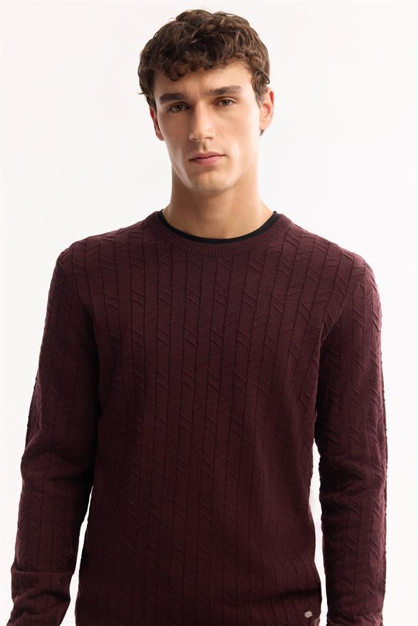 Bordo Bisiklet Yaka %100 Akrilik Dokulu Triko Kazak