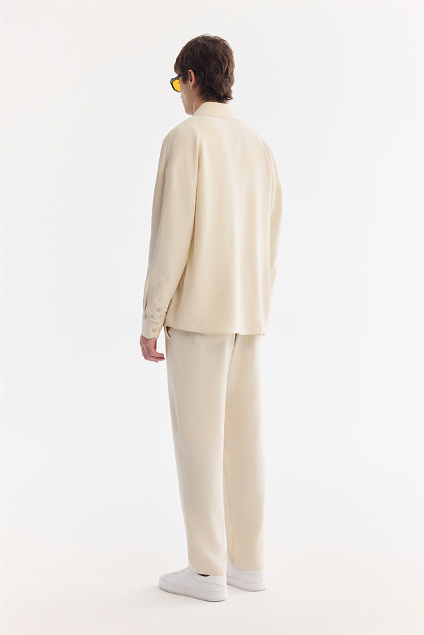 Ekru Alttan Britli Yaka Nefes Alan Soft Touch Gömlek