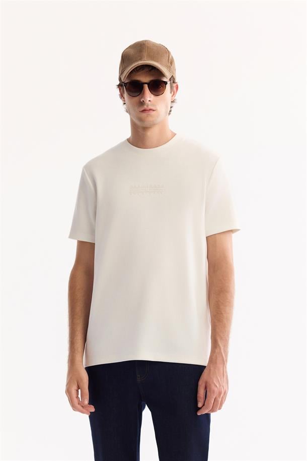 Ekru Bisiklet Yaka Viskon Karışımlı Bi-Stretch Baskılı T-Shirt