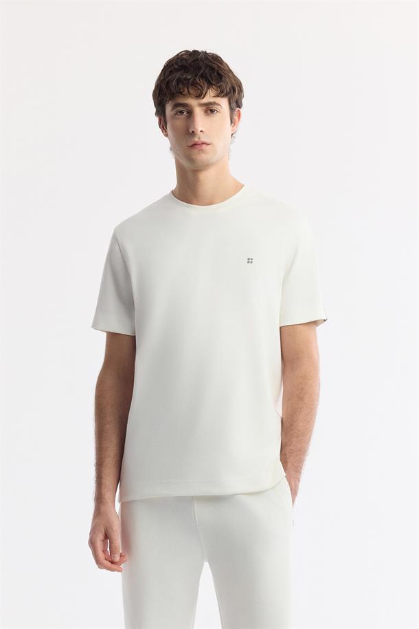 Ekru Bisiklet Yaka Baskılı Bi-Stretch İnterlok T-Shirt