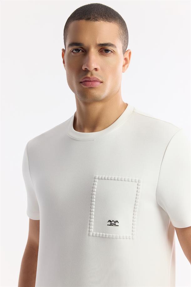 Ekru Bisiklet Yaka Baskılı Bi-Stretch İnterlok T-Shirt