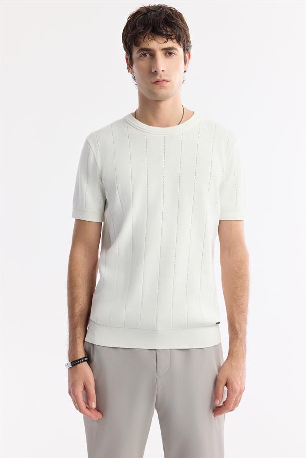 Ekru Bisiklet Yaka Triko T-Shirt