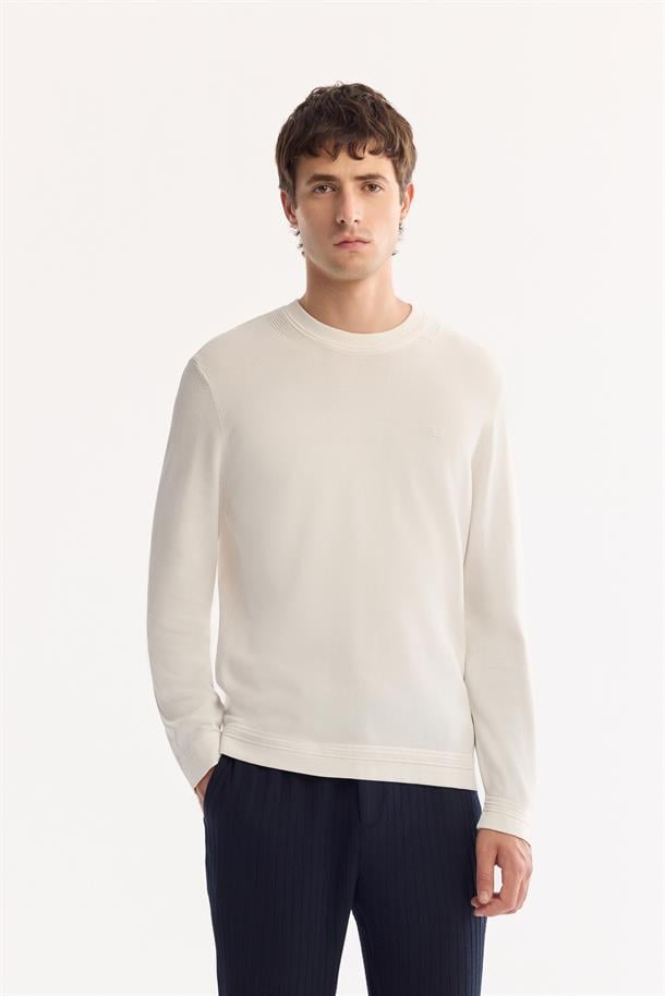 Ekru Bisiklet Yaka Rayon Karışımlı Tüylenmeyen Triko Kazak