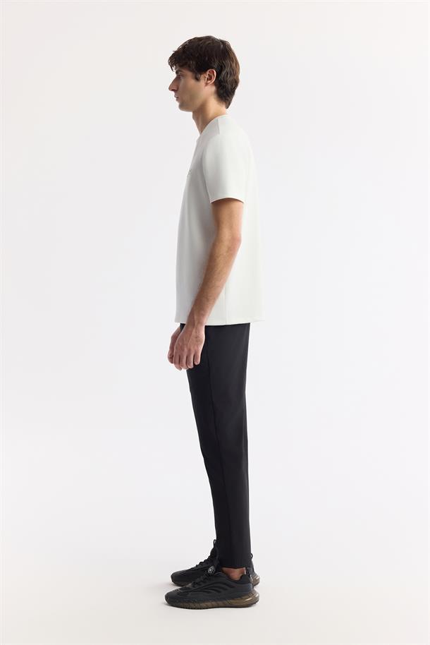 Ekru Bisiklet Yaka Baskılı Bi-Stretch İnterlok T-Shirt