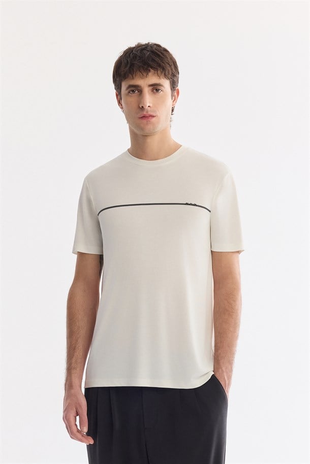 Ekru Bisiklet Yaka Baskılı Soft Touch T-Shirt