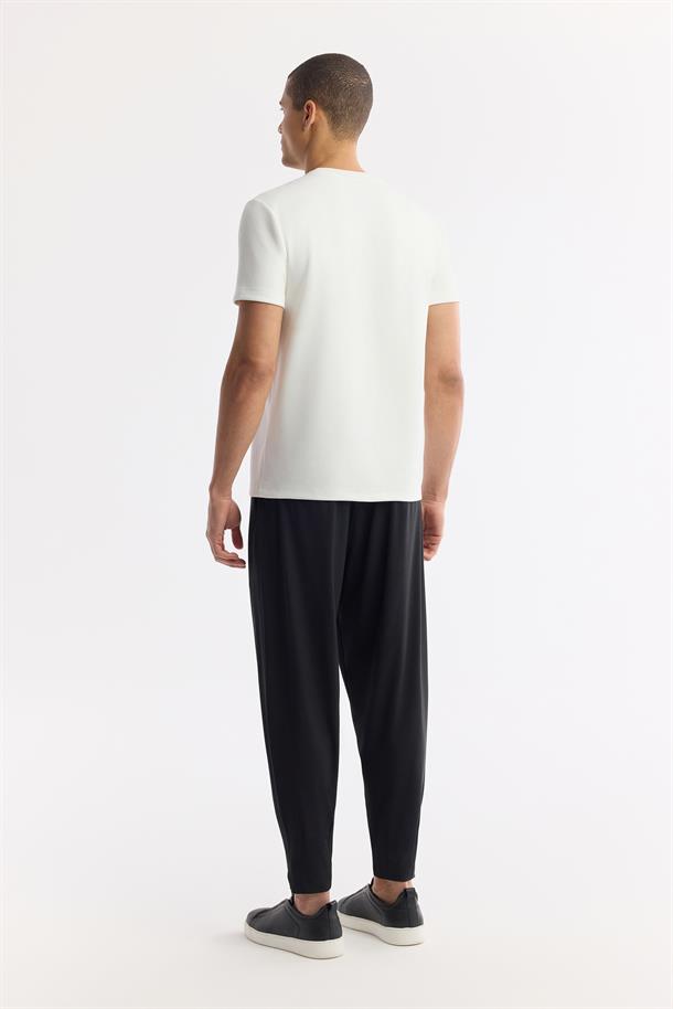 Ekru Bisiklet Yaka Baskılı Bi-Stretch İnterlok T-Shirt