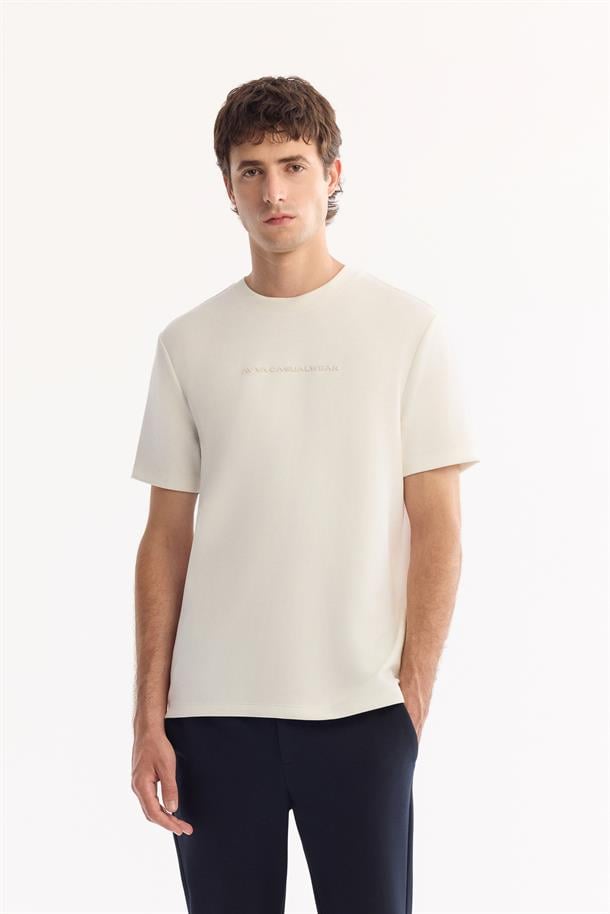 Ekru Bisiklet Yaka Viskon Karışımlı Bi-Stretch Baskılı T-Shirt