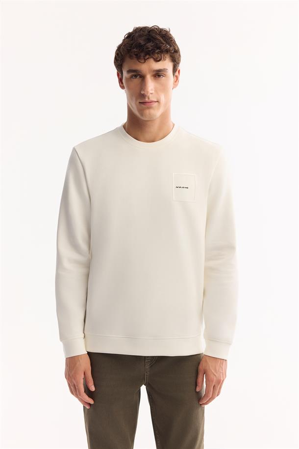 Ekru Bisiklet Yaka Kolay Ütülenen Bi-Stretch Baskılı Sweatshirt