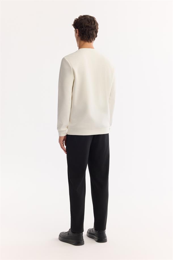 Ekru Bisiklet Yaka Kolay Ütülenen Bi-Stretch Baskılı Sweatshirt