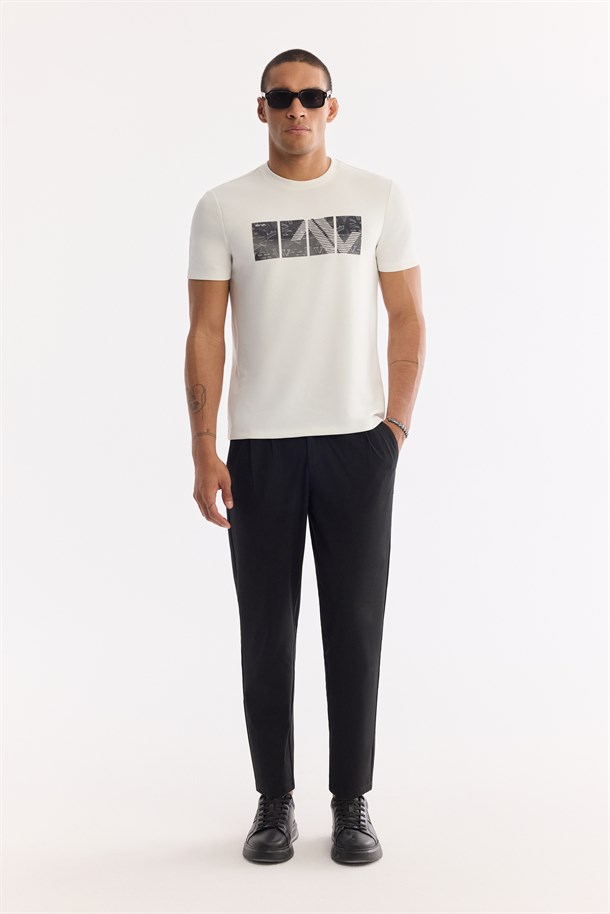 Ekru Bisiklet Yaka Baskılı İnterlok T-Shirt