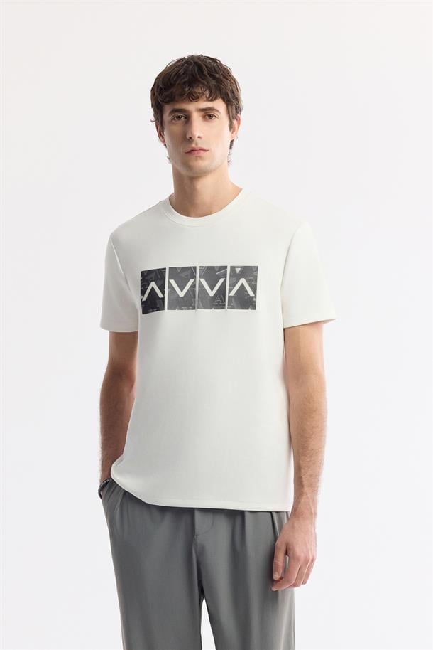 Ekru Bisiklet Yaka Baskılı Bi-Stretch İnterlok T-Shirt