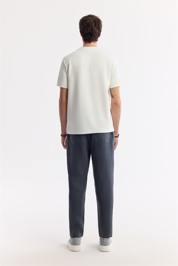 Ekru Bisiklet Yaka Pamuklu Jakarlı Elastan T-Shirt