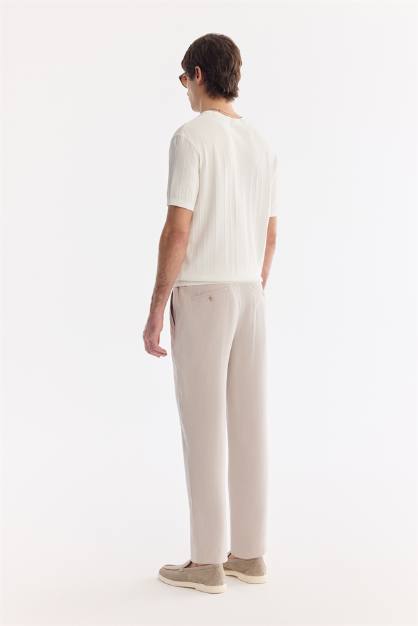 Ekru Bisiklet Yaka Kolay Ütülenen Kırışmaz Triko T-Shirt