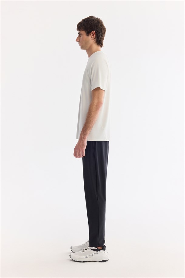 Ekru Bisiklet Yaka Baskılı Soft Touch Nefes Alan T-Shirt