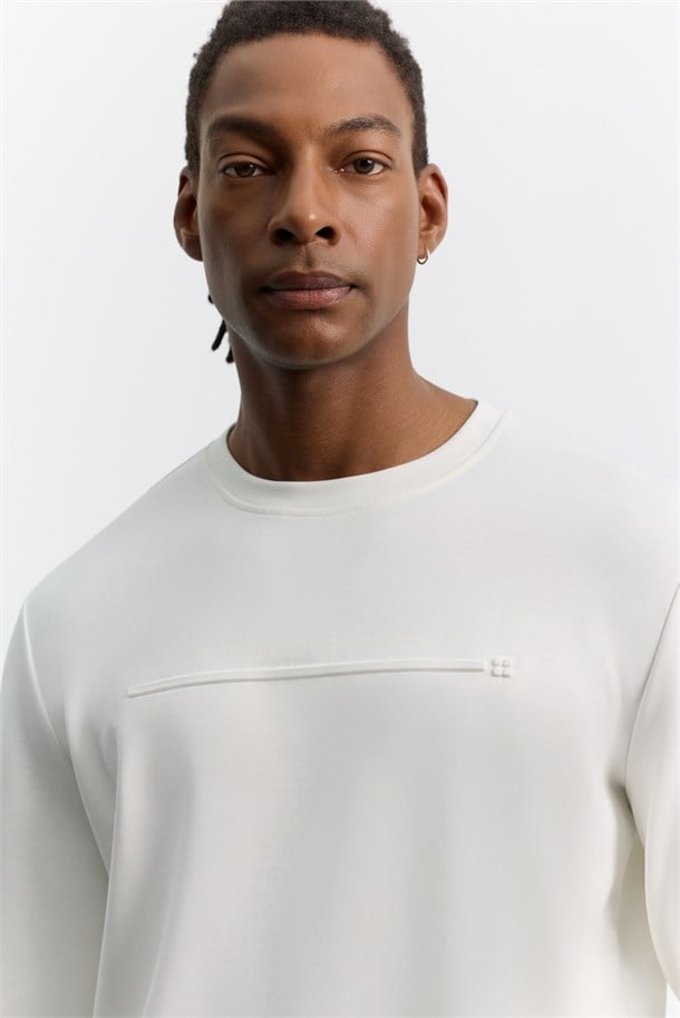 Ekru Bisiklet Yaka Modal Karışımlı Soft Touch Sweatshirt