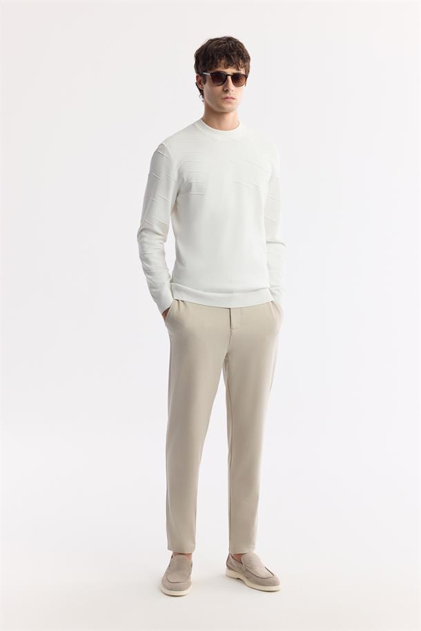 Ekru Bisiklet Yaka Dokulu Rayon Triko Kazak