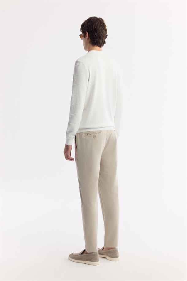 Ekru Bisiklet Yaka Dokulu Rayon Triko Kazak