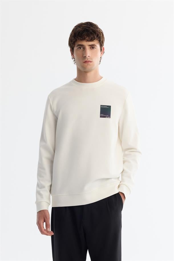 Ekru Bisiklet Yaka Pamuklu Baskılı Elastan Sweatshirt