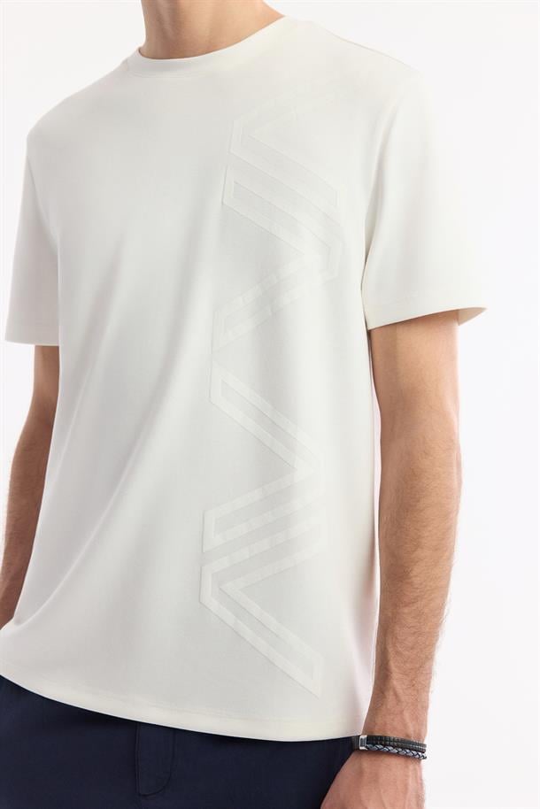 Ekru Bisiklet Yaka Baskılı Bi-Stretch İnterlok T-Shirt