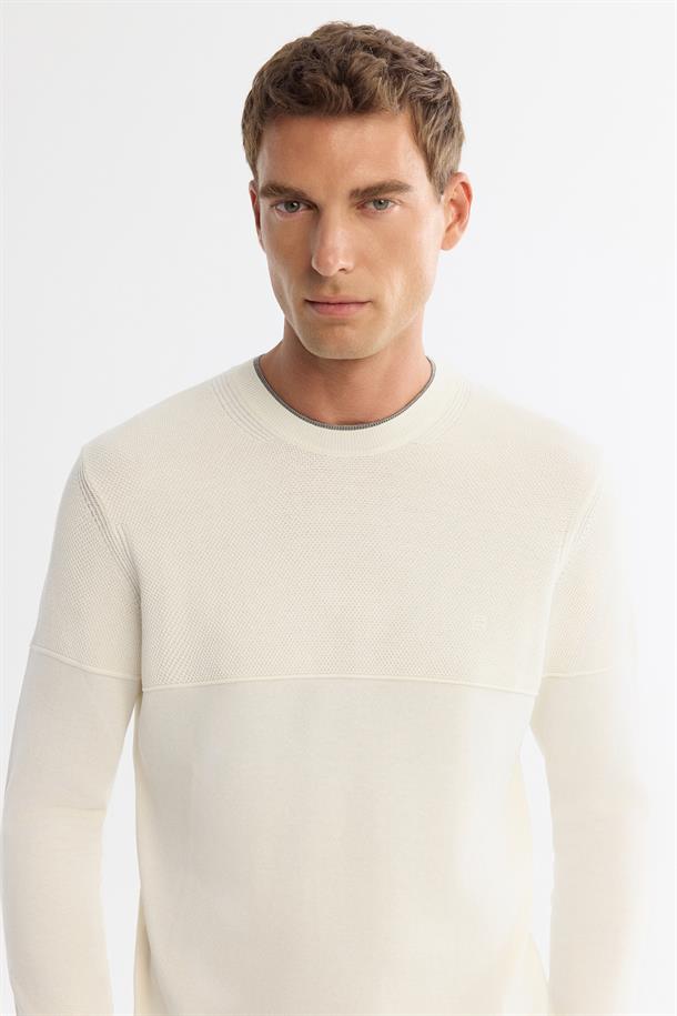 Ekru Bisiklet Çift Yaka Dokulu Pamuklu Triko Kazak