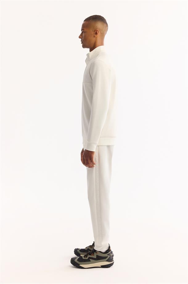 Ekru Dik Yaka Fermuarlı Kolay Ütülenen Bi-Stretch Sweatshirt
