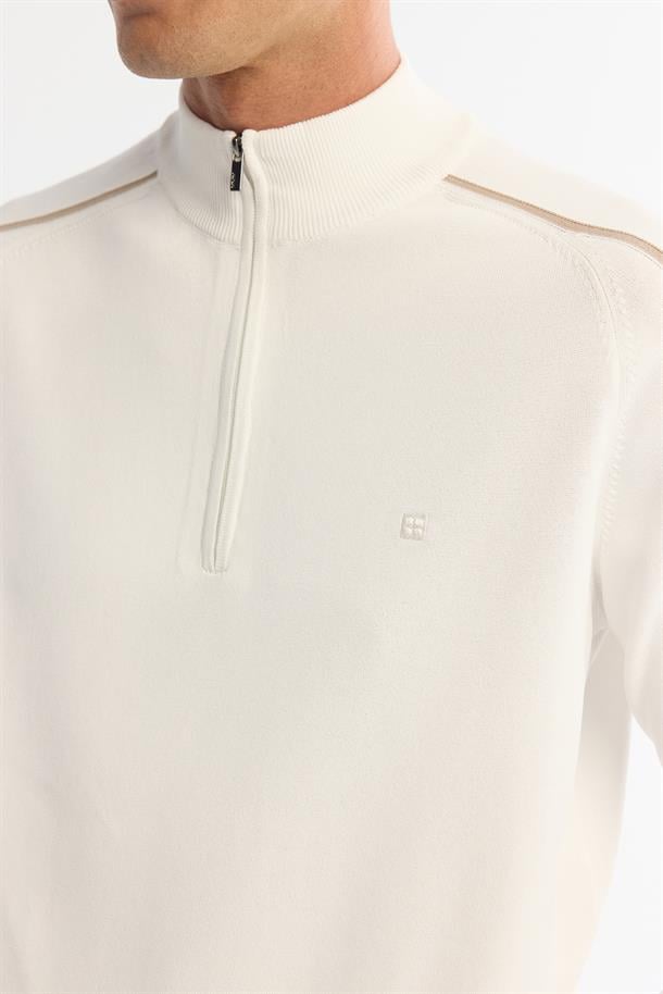 Ekru Fermuarlı Dik Yaka Rayon Triko Kazak