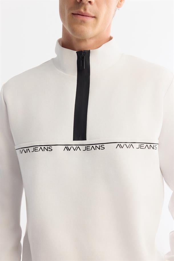 Ekru Dik Yaka Fermuarlı Baskılı Pamuklu Sweatshirt