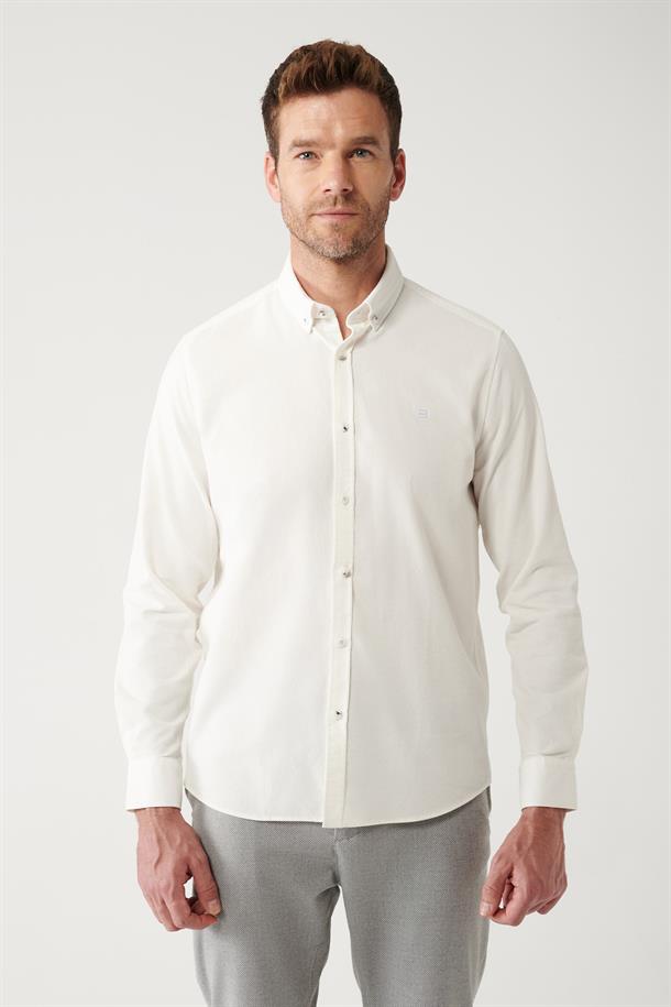 Ekru Düğmeli Yaka %100 Pamuk Soft Touch Kadife Gömlek