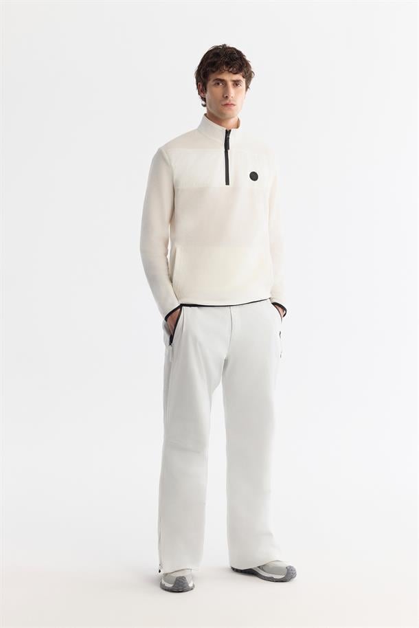 Ekru Soğuğa Dayanıklı Fermuarlı Dik Yaka Polar Sweatshirt