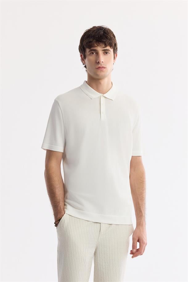 Ekru Polo Yaka Basic Rayon Triko T-Shirt