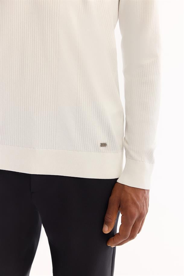 Ekru Polo Yaka Fermuarlı Rayon Tüylenmeyen Dokulu Triko Kazak