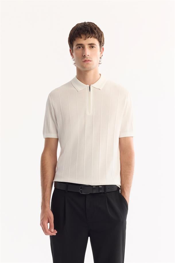Ekru Polo Yaka Fermuarlı Rayon Tüylenmeyen Çizgili Triko T-shirt