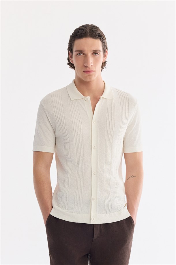 Ekru Polo Yaka Önden Düğmeli Soft Touch Triko T-Shirt