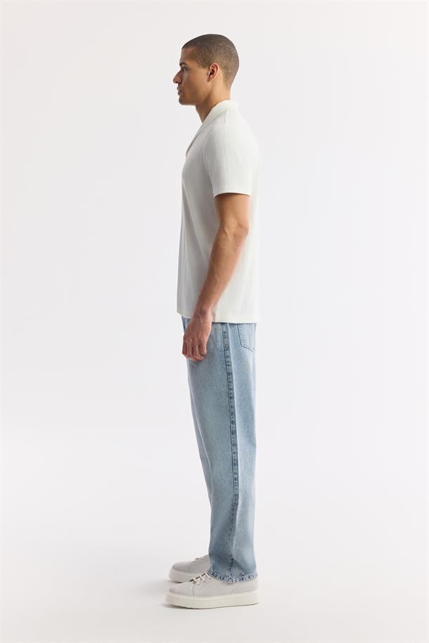 Ekru Şal Yaka Viskon Karışımlı Jakarlı T-Shirt